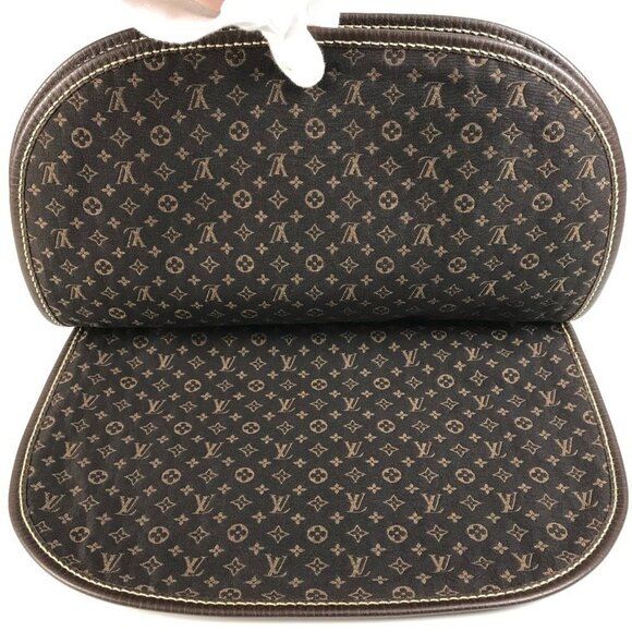 LOUIS VUITTON Brown Monogram Canvas Shoulder Bag - Picture 11 of 16